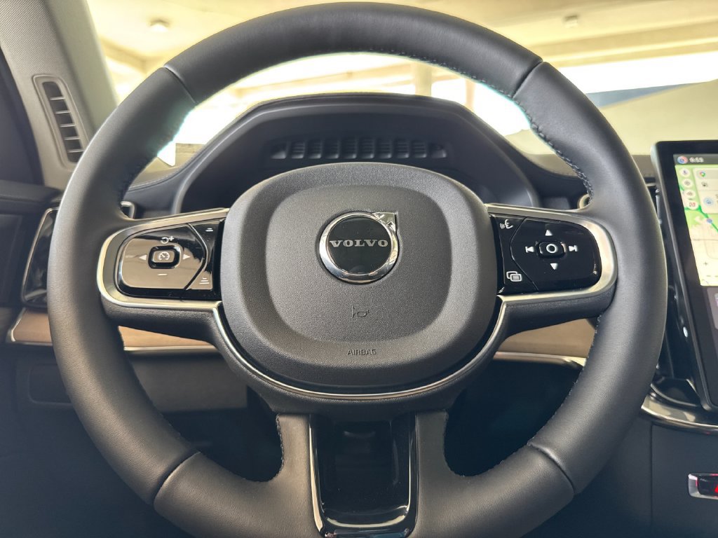 New 2026 Volvo XC90 T8 Plus AWD/4WD image 24