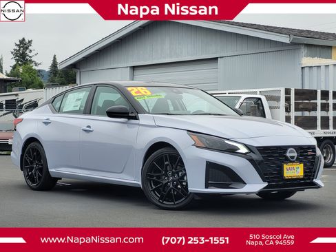 New 2026 Nissan Altima 2.5 SR w/ SR Midnight Edition Package FWD image 1