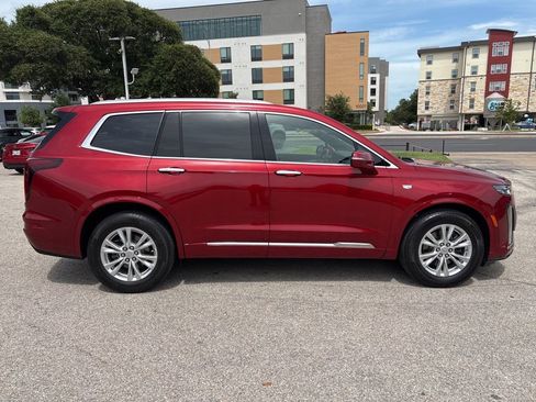 Used 2023 Cadillac XT6 Luxury FWD image 5