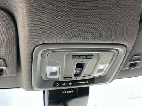 Used 2024 Chevrolet Silverado 1500 LT w/ Texas Edition Plus image 19