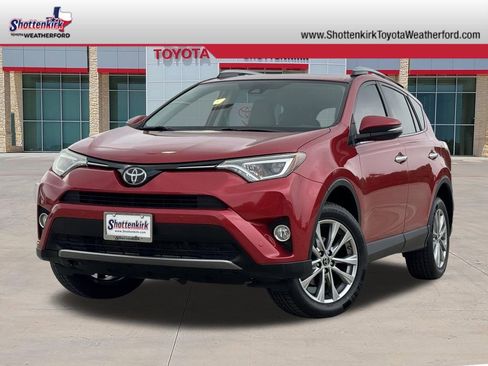 Used 2017 Toyota RAV4 Limited FWD image 1