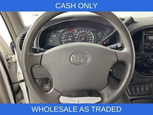 Used 2007 Toyota Sequoia SR5 image 17