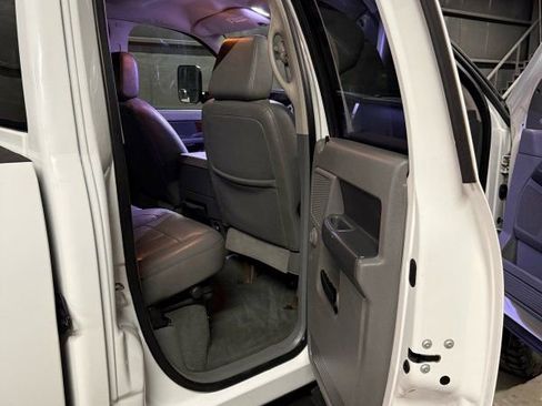 Used 2008 Dodge Ram 3500 Truck Laramie w/ Trailer Tow Group image 11