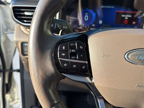 Used 2021 Ford Explorer Platinum w/ Equipment Group 601A image 18