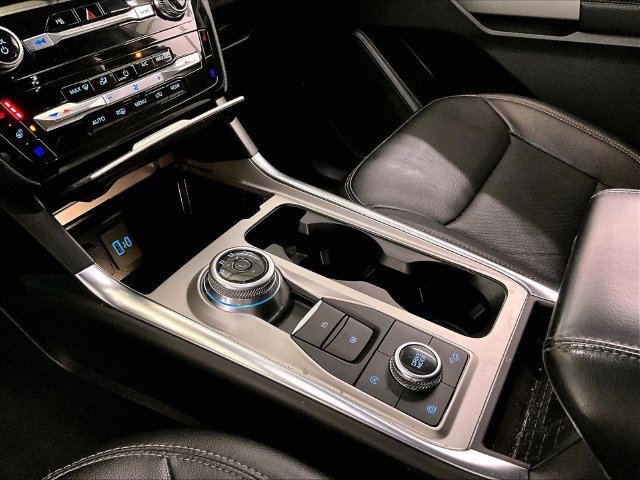 Certified 2023 Ford Explorer Limited AWD/4WD image 16