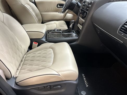 Used 2024 Nissan Armada Platinum w/ Captain's Chairs Package AWD/4WD image 33