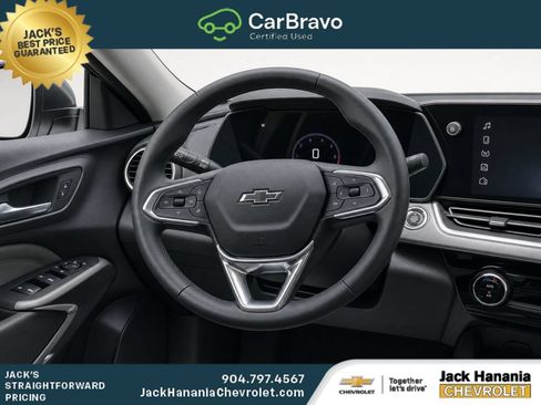 Certified 2025 Chevrolet Trax ACTIV w/ Driver Confidence Package FWD image 11