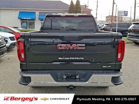 Certified 2025 GMC Sierra 1500 SLT image 5