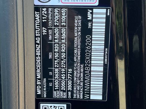 Used 2025 Mercedes-Benz G 580 w/ EQ Technology image 38