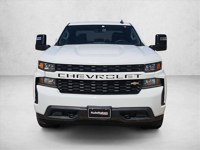 Used 2020 Chevrolet Silverado 1500 Custom w/ Custom Max Trailering Package AWD/4WD image 2