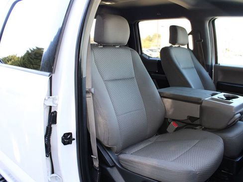 Used 2016 Ford F150 XLT w/ Equipment Group 301A Mid image 18