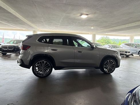 Used 2025 BMW X1 xDrive28i w/ Convenience Package AWD/4WD image 6