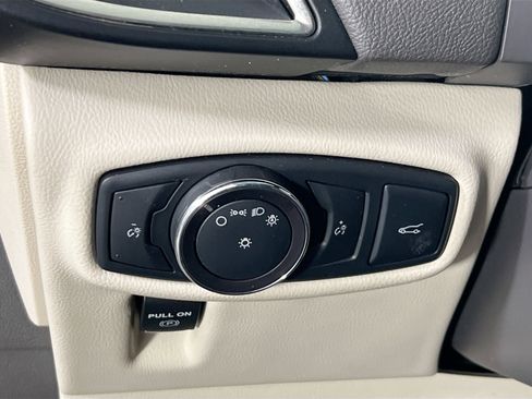 Used 2018 Lincoln MKX Reserve w/ Lincoln MKX Climate Package image 10