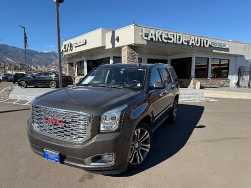 Used 2019 GMC Yukon Denali w/ Denali Ultimate Package AWD/4WD image 1