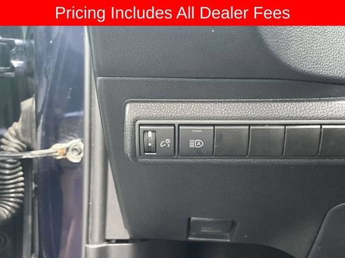 Used 2024 Toyota Corolla LE FWD image 22