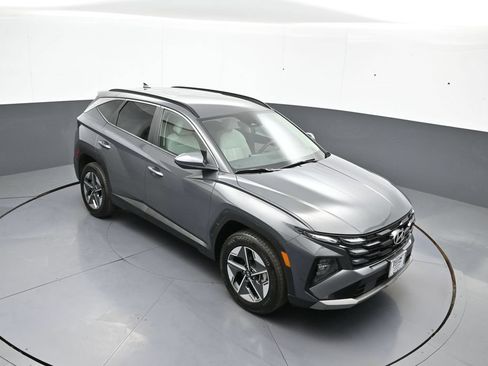 Certified 2025 Hyundai Tucson SEL AWD/4WD image 36