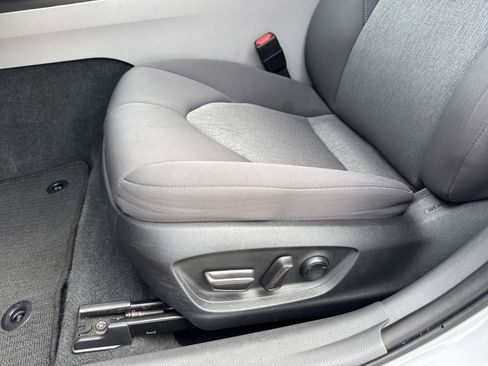 Used 2023 Toyota Camry LE image 12