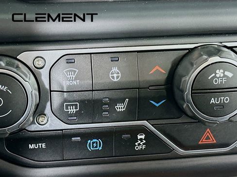 Used 2023 Jeep Wrangler Unlimited Sahara w/ Cold Weather Group image 23