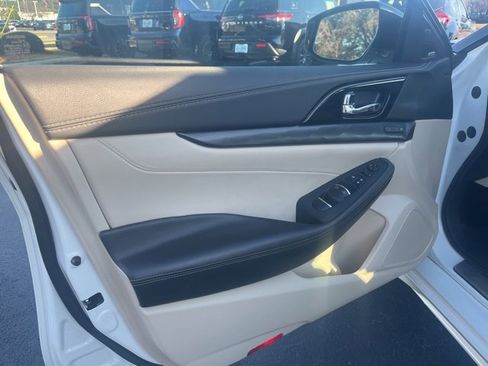 Certified 2020 Nissan Maxima Platinum w/ Sport Mat Group image 14