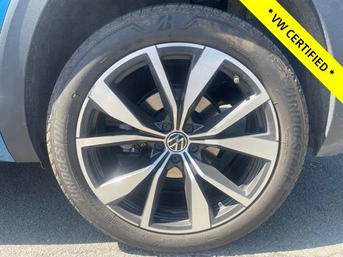 Used 2024 Volkswagen Atlas Cross Sport SEL Premium R-Line AWD/4WD image 13