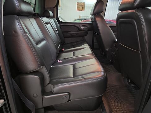 Used 2013 Chevrolet Silverado 2500 LTZ w/ LTZ Plus Package image 42