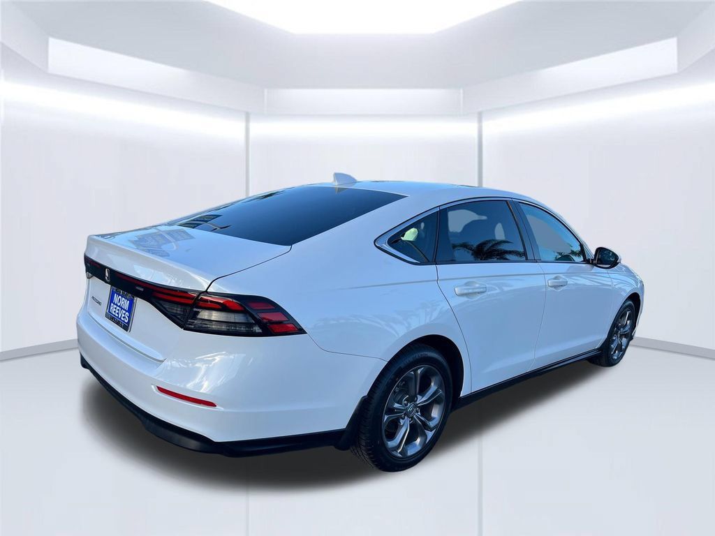 Used 2024 Honda Accord EX image 5
