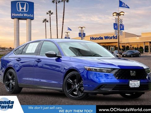 Certified 2025 Honda Accord Sport image 1