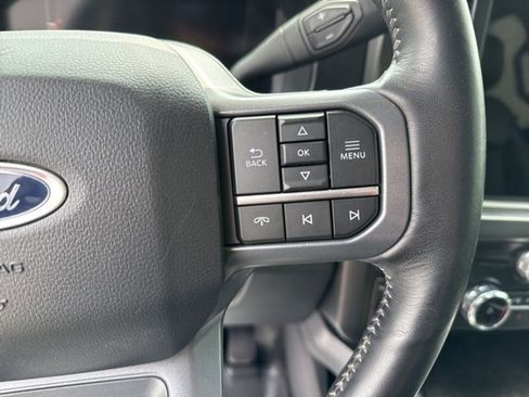 Used 2024 Ford F250 Lariat w/ Chrome Package image 16