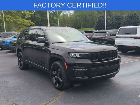 Certified 2025 Jeep Grand Cherokee L Limited w/ Black Appearance Package image 7