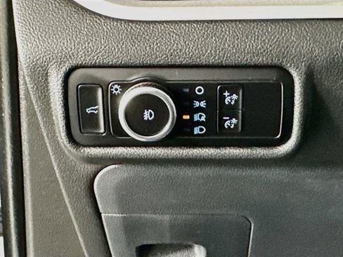 Used 2023 Ford Explorer XLT w/ Equipment Group 202A AWD/4WD image 12