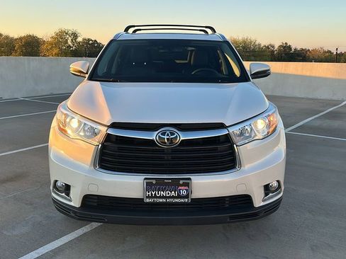 Used 2016 Toyota Highlander Limited image 8