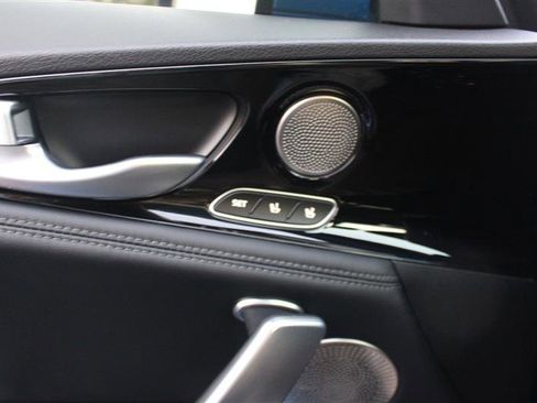 Used 2019 Kia Stinger Premium image 11