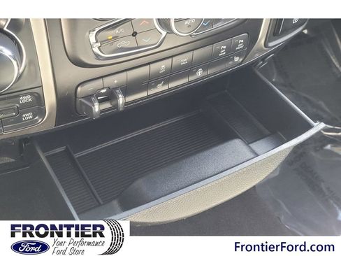 Used 2017 RAM 1500 Big Horn image 26