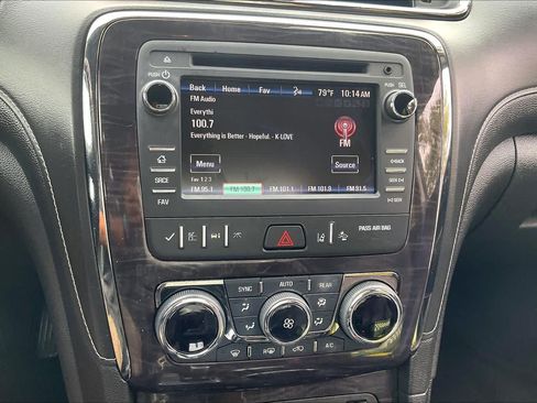 Used 2015 Buick Enclave Leather FWD image 33