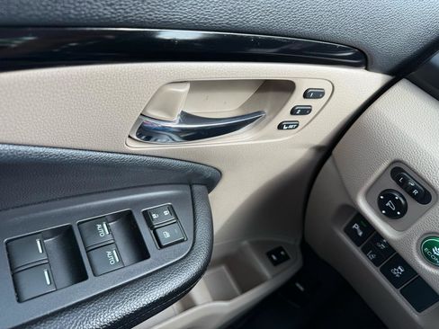 Used 2020 Honda Pilot Touring image 38