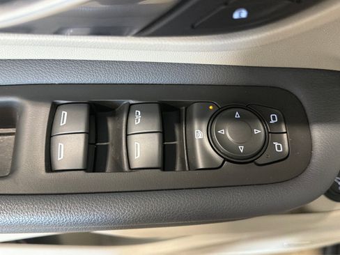 Used 2022 GMC Terrain Denali AWD/4WD image 16