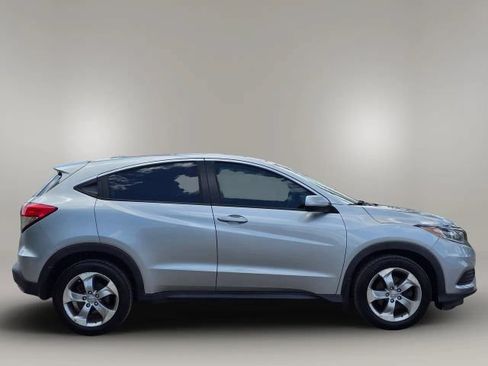 Used 2021 Honda HR-V LX image 4