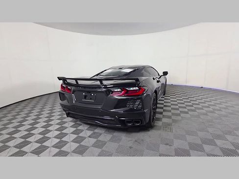 Used 2026 Chevrolet Corvette Stingray Preferred Cpe w/ Z51 Performance Package RWD image 39