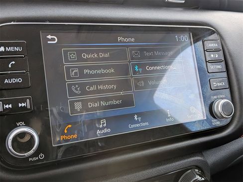 Used 2021 Nissan Kicks SR image 15