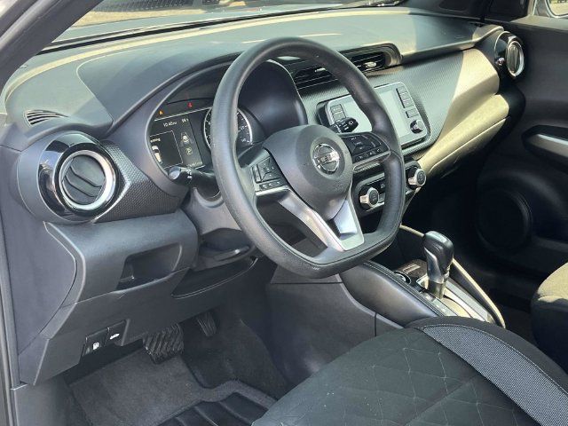 Used 2020 Nissan Kicks SV FWD image 12