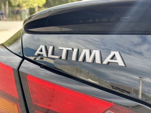 New 2026 Nissan Altima 2.5 SV FWD image 11