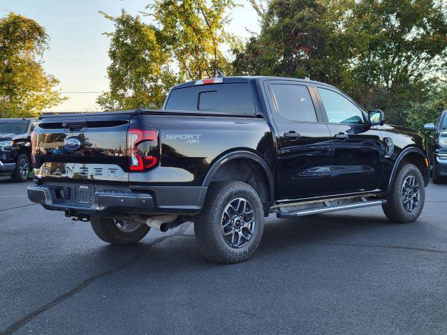 Used 2024 Ford Ranger XLT AWD/4WD image 3