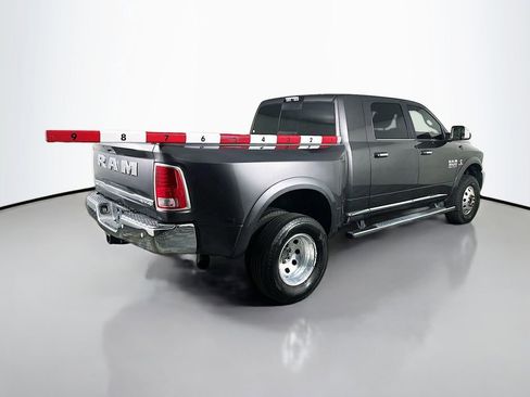 Used 2017 RAM 3500 Laramie Longhorn image 7