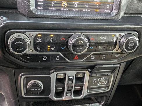 Certified 2018 Jeep Wrangler Unlimited Sahara w/ Dual Top Group image 26