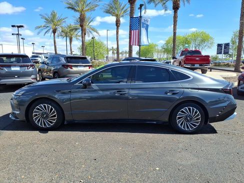 Certified 2025 Hyundai Sonata Limited image 8