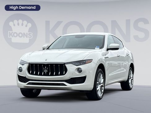 Used 2022 Maserati Levante GT AWD/4WD image 1