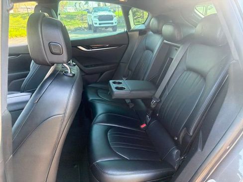 Used 2023 Maserati Levante Modena AWD/4WD image 27