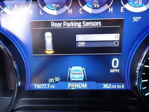 Used 2023 Ford Expedition XLT image 27