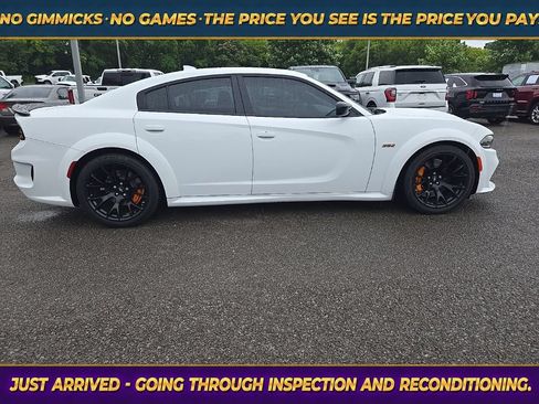 Used 2023 Dodge Charger Scat Pack RWD image 8