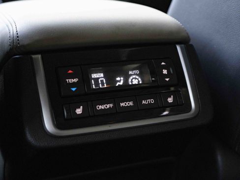 Used 2019 Subaru Ascent Limited AWD/4WD image 40